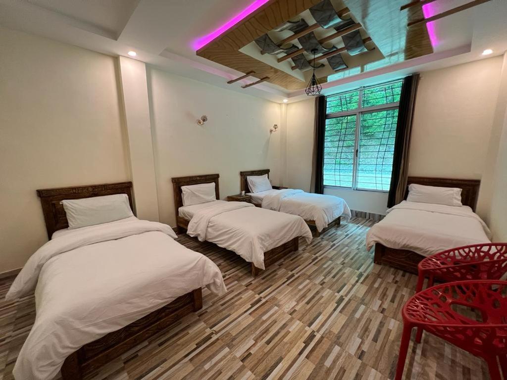 Hotel Birmingham Palace Kalam By Khan Familia Exterior photo